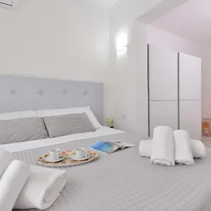  Appartamento Izzhome New One Italia