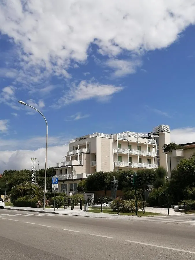 Hotel Oceano Marina di Pietrasanta 3*,